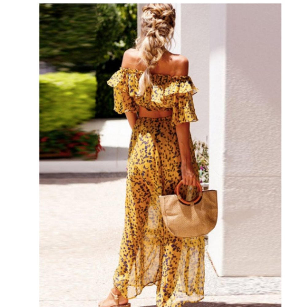 Everkaki Set Off the Shoulder Top and Pants - Picture 4 of 8